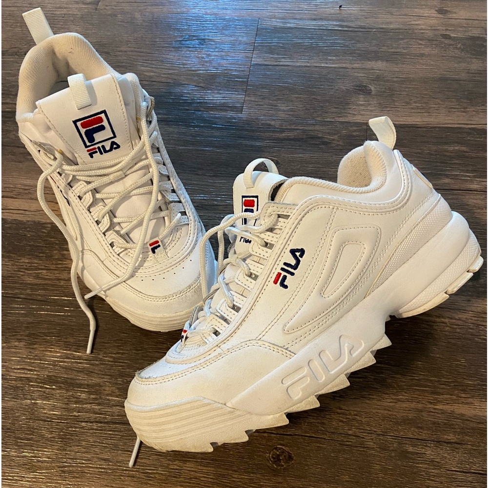 Fila disruptor white chunky sneaker size 10